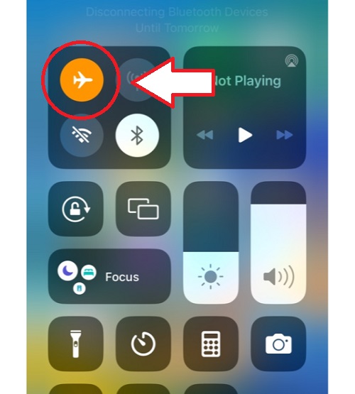 if you don’t want to interrupt your recording, turn your iPhone into airplane mode
